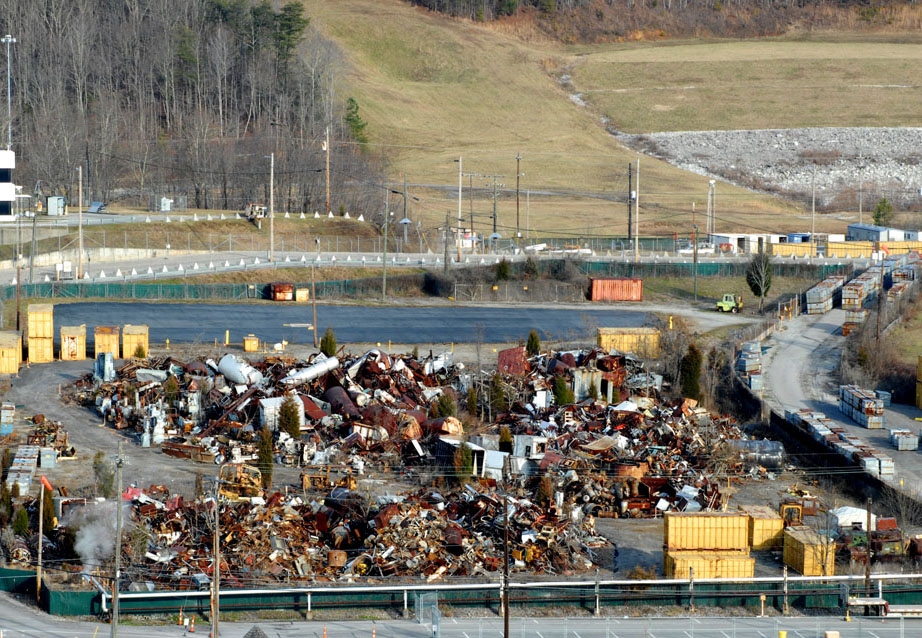 Cleaning up Y12's Cold War salvage yard Frank Munger's Atomic City
